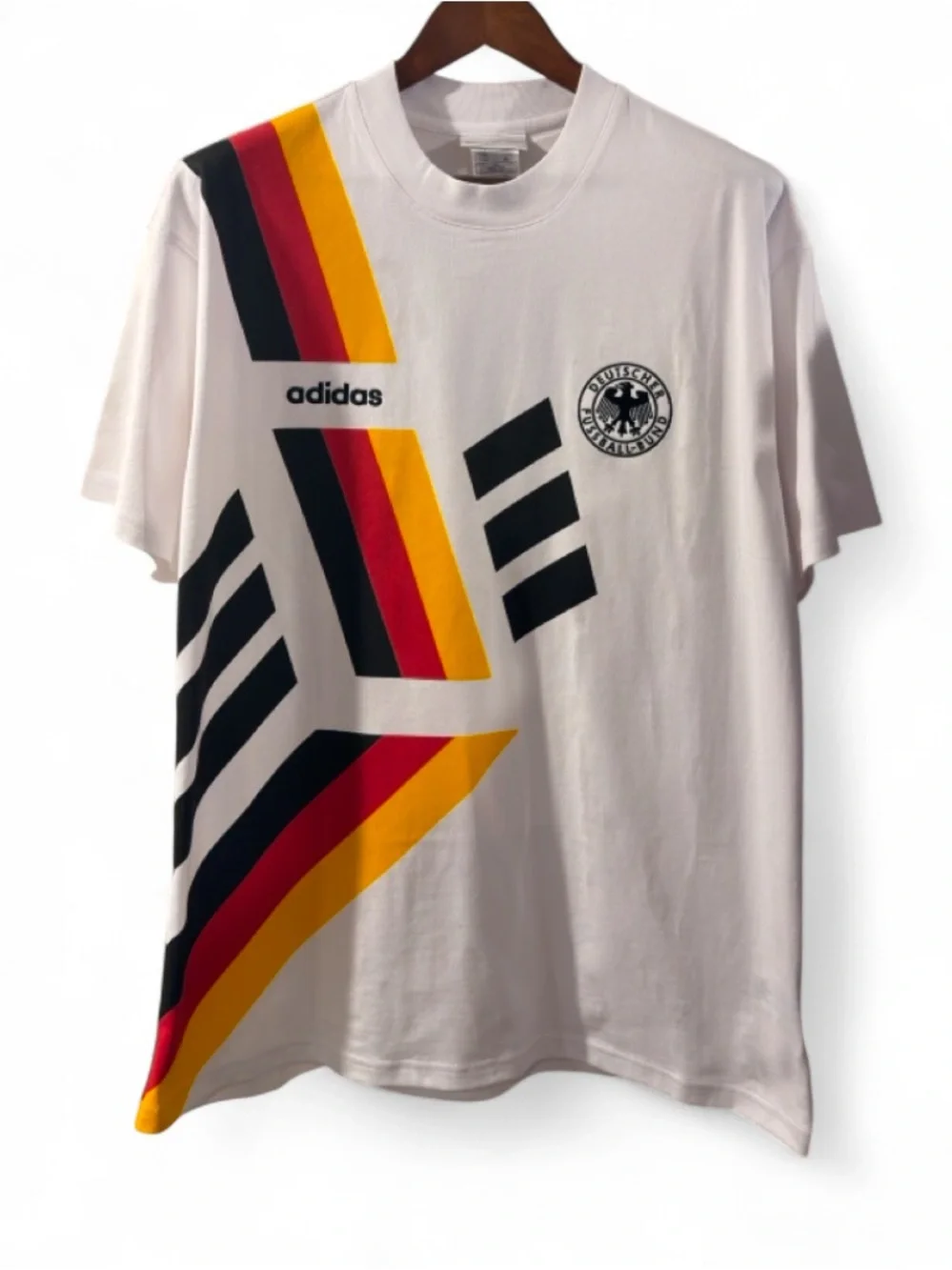 adidas Germany DFB 1994 Soccer T-shirt Size Men’s Large (NWT)
